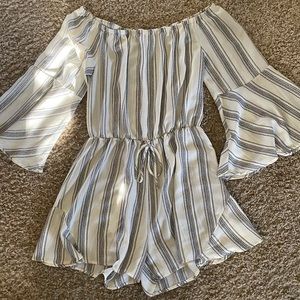 NWOT Veveret Romper